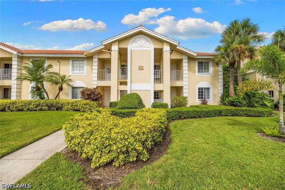 Jewel Lane #104 Naples, FL 34109