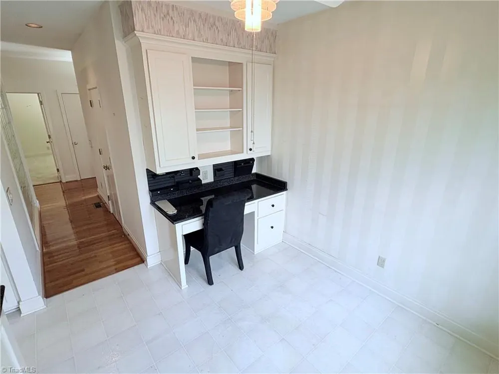 1401 Plantation Circle Asheboro, NC 27205