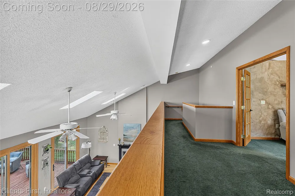 9022 Kingston Court Hamburg Township, MI 48169