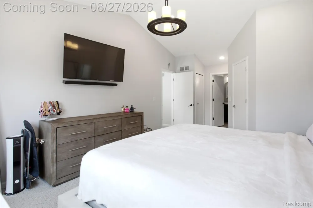 6306 Aspen Ridge Boulevard West Bloomfield Charter Township, MI 48322