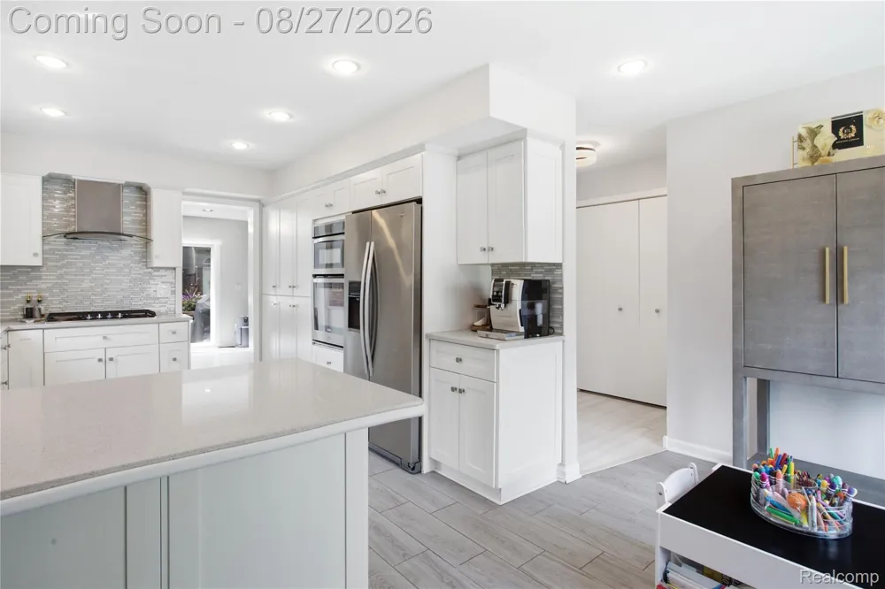 6306 Aspen Ridge Boulevard West Bloomfield Charter Township, MI 48322