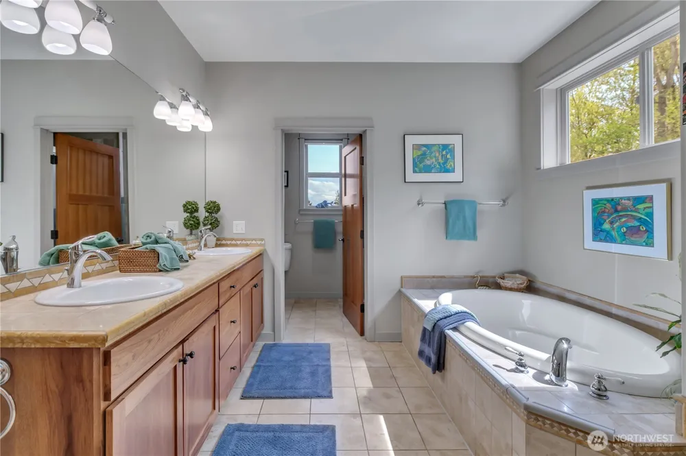 23506 Seatter Road NE Kingston, WA 98346