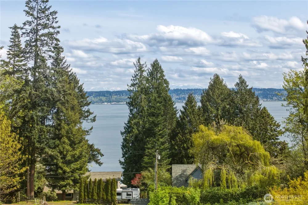 23506 Seatter Road NE Kingston, WA 98346
