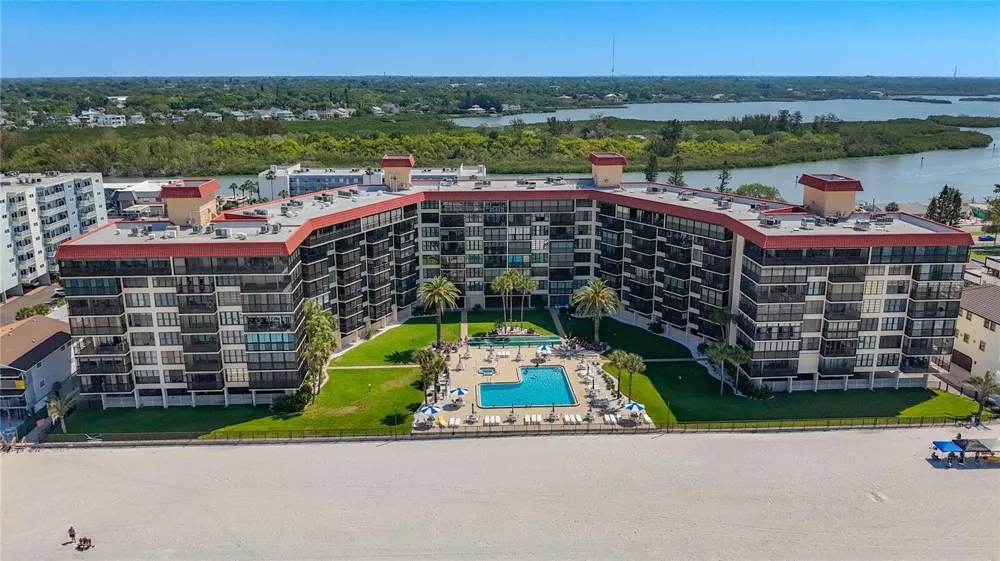 18304 GULF BOULEVARD #504 Redington Shores, FL 33708