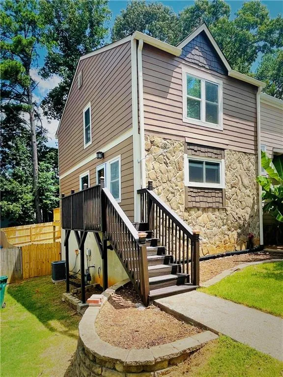 1330 Ridgecrest Lane SE Smyrna, GA 30080