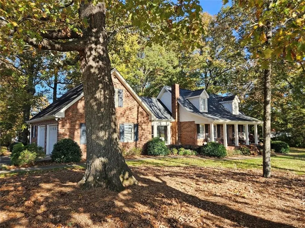 1234 Sunset Drive Winder, GA 30680