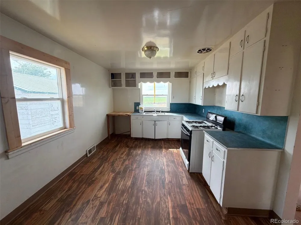 40201 County Road Yy Otis, CO 80743