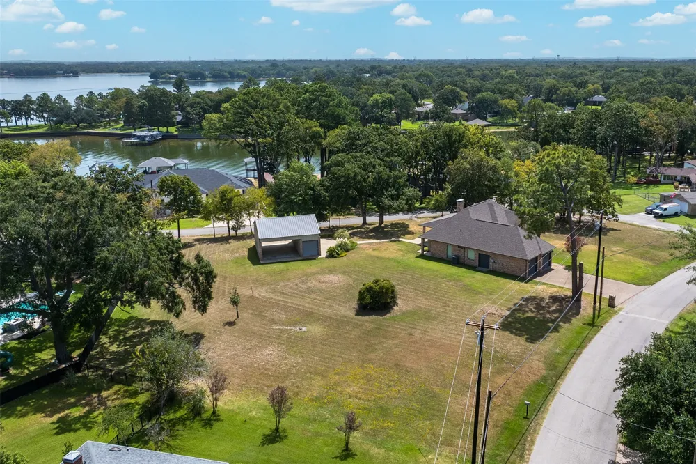 63 Sunset Boulevard Star Harbor, TX 75148