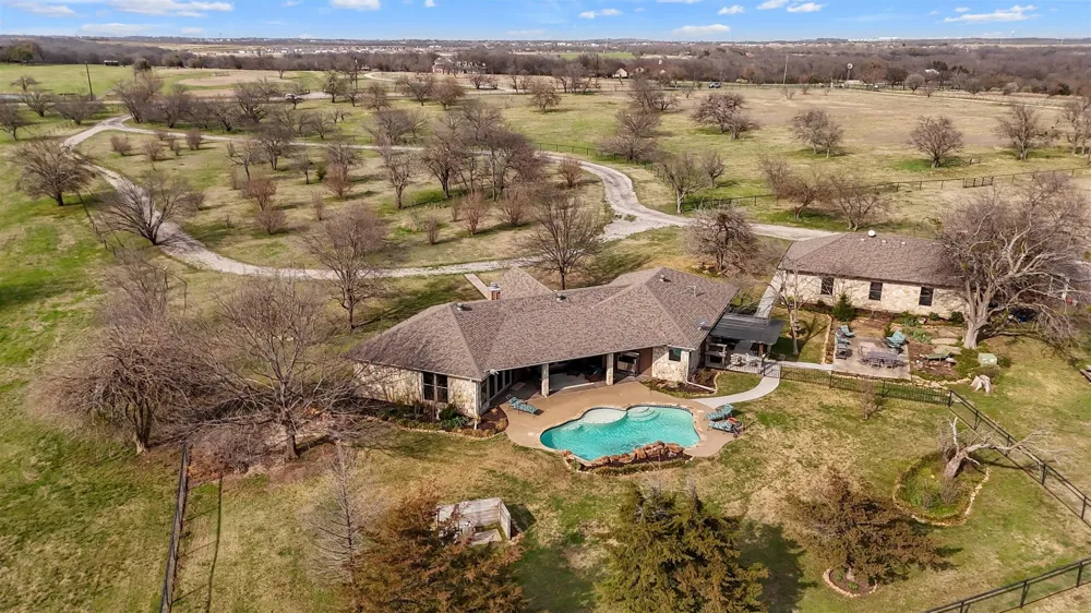 9711 Jim Christal Road Krum, TX 76249