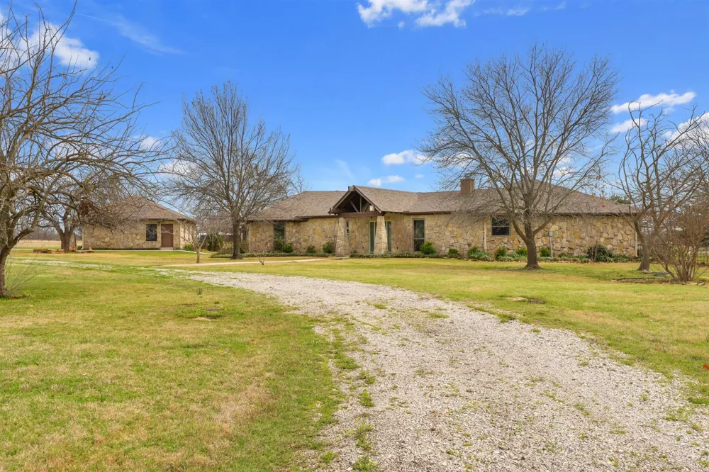 9711 Jim Christal Road Krum, TX 76249