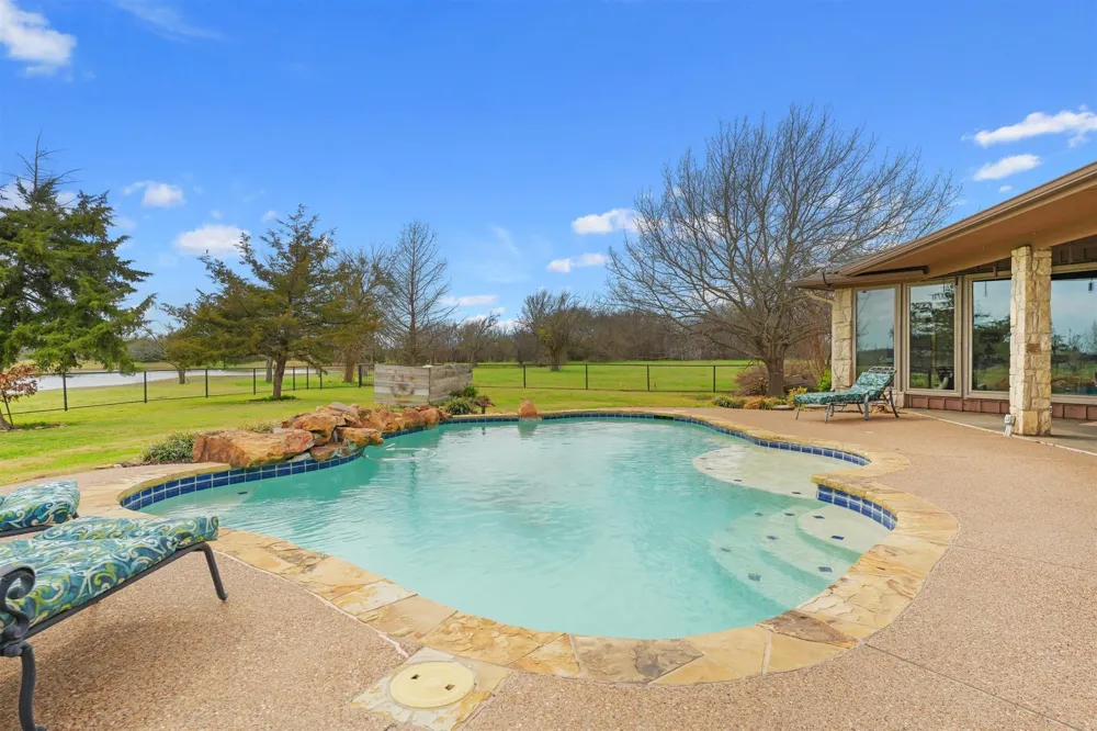 9711 Jim Christal Road Krum, TX 76249