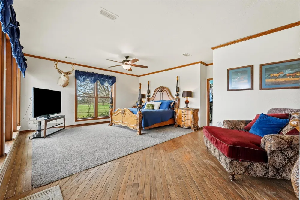 9711 Jim Christal Road Krum, TX 76249