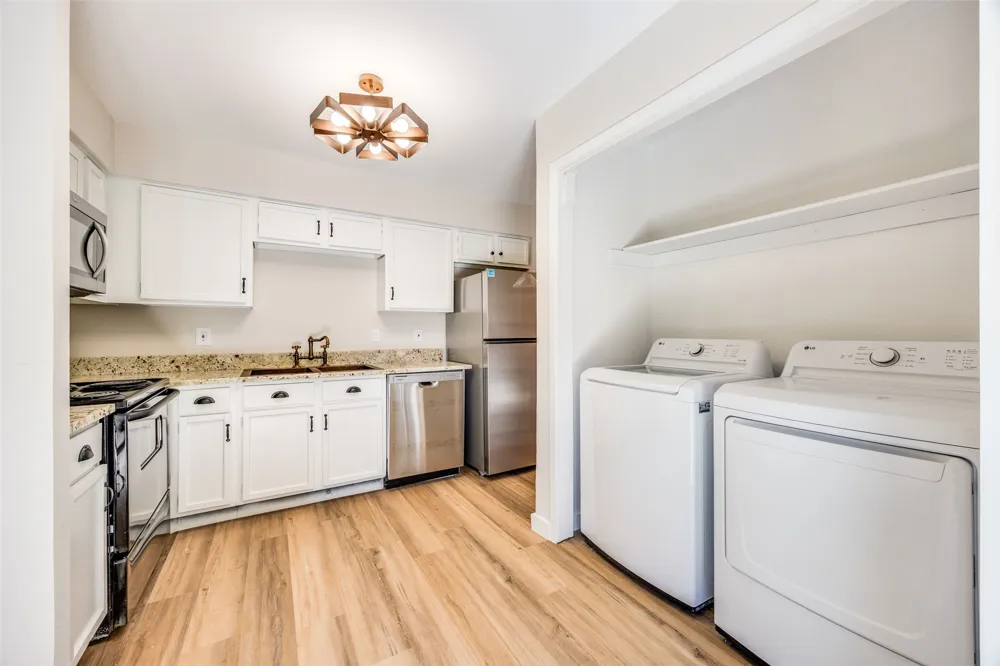 5300 Keller Springs Road #1067 Dallas, TX 75248