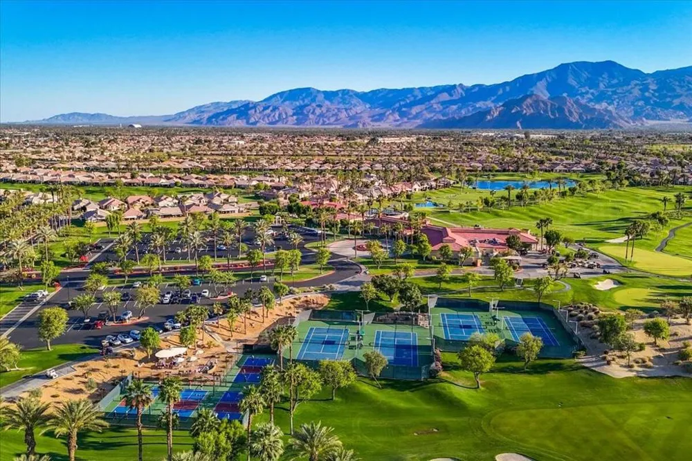80575 Hoylake Drive Indio, CA 92201