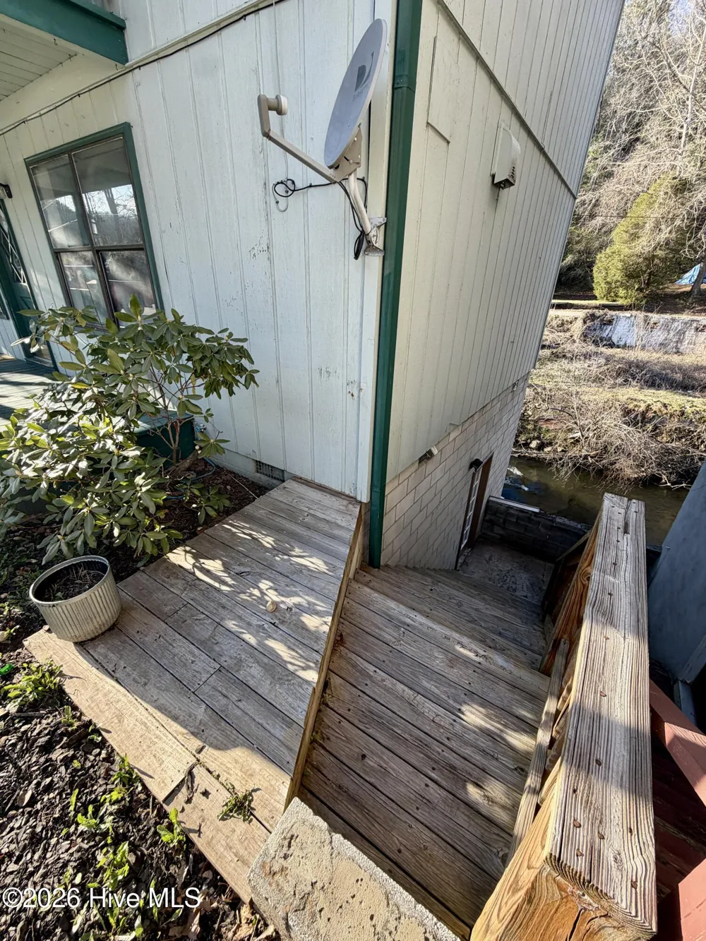 44 Tapoco Road Robbinsville, NC 28771
