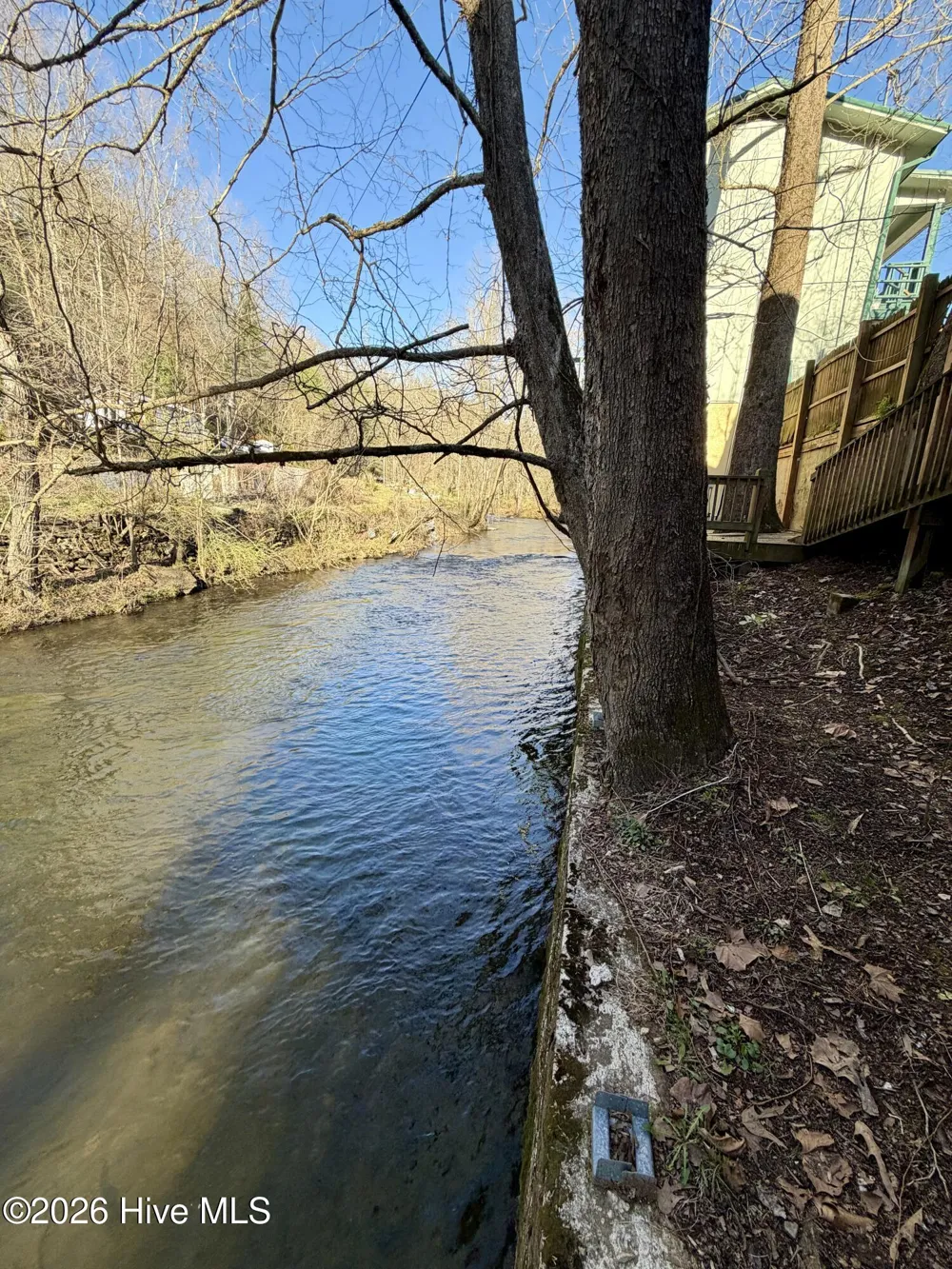 44 Tapoco Road Robbinsville, NC 28771