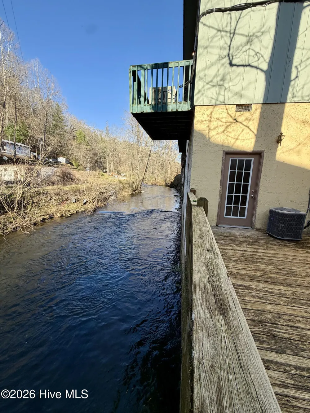 44 Tapoco Road Robbinsville, NC 28771