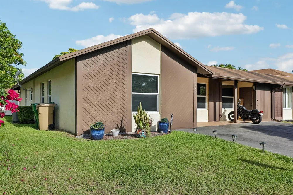 2075 SW 72ND AVENUE Davie, FL 33317