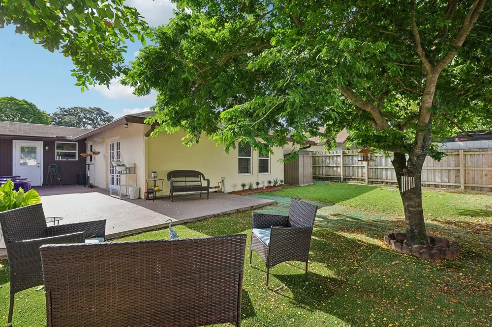 2075 SW 72ND AVENUE Davie, FL 33317