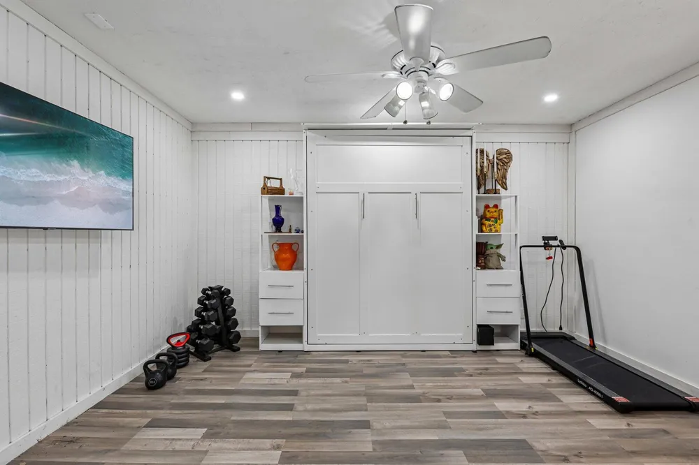 2075 SW 72ND AVENUE Davie, FL 33317