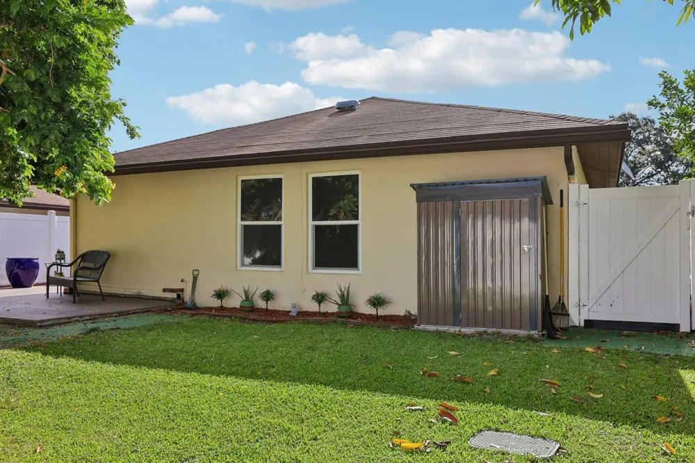 2075 SW 72ND AVENUE Davie, FL 33317