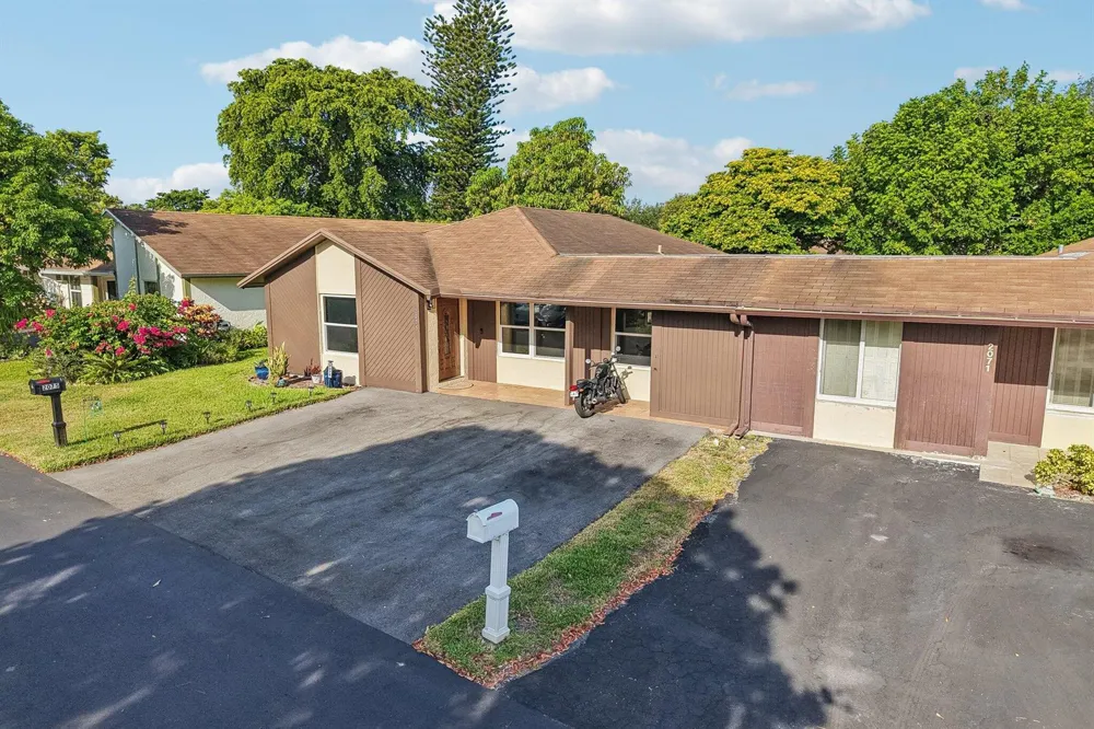 2075 SW 72ND AVENUE Davie, FL 33317