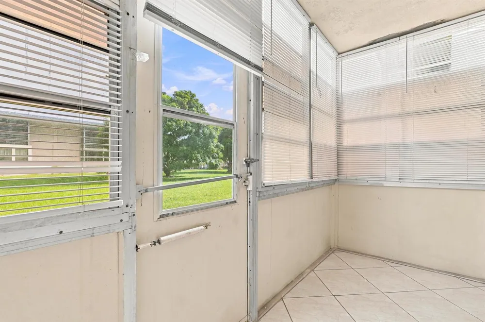98 Norwich E West Palm Beach, FL 33417