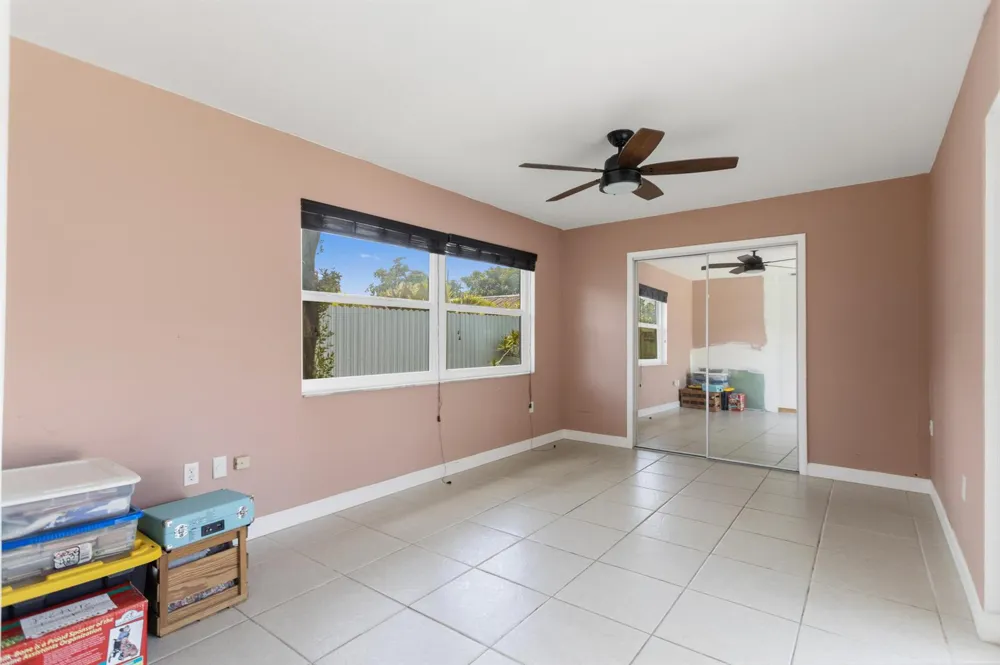 8621 NW 3RD STREET Pembroke Pines, FL 33024
