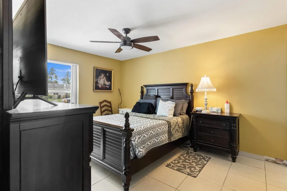 8621 NW 3RD STREET Pembroke Pines, FL 33024