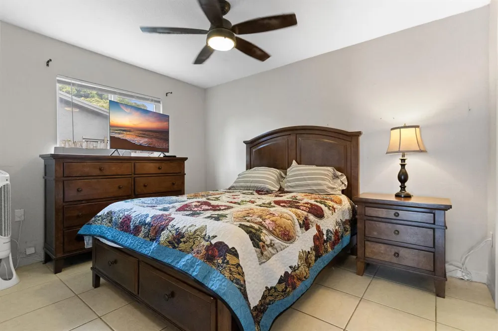 8621 NW 3RD STREET Pembroke Pines, FL 33024