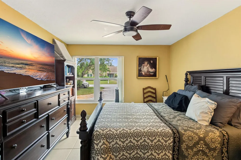 8621 NW 3RD STREET Pembroke Pines, FL 33024