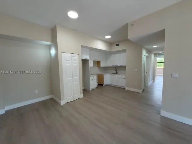 17020 SW 104th Ave #202 Miami, FL 33157