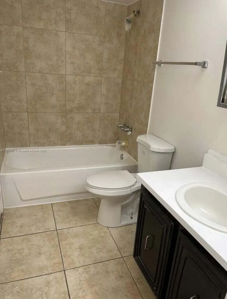 484 NW 165th St Road #A-211 Miami, FL 33169