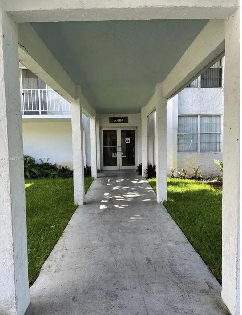 484 NW 165th St Road #A-211 Miami, FL 33169