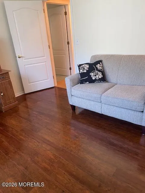 28 Spring Meadow Drive Lakewood, NJ 08701