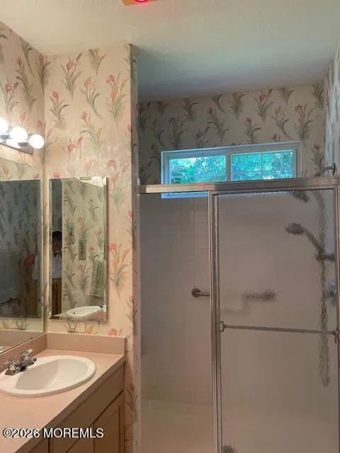 28 Spring Meadow Drive Lakewood, NJ 08701
