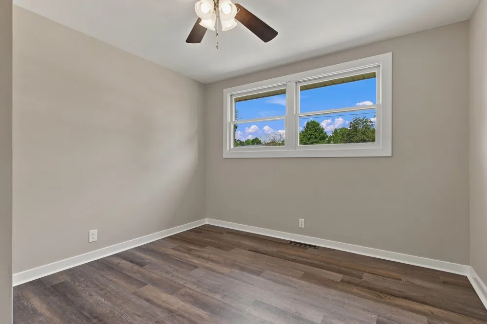 1614 Shady Cir Lebanon, TN 37087