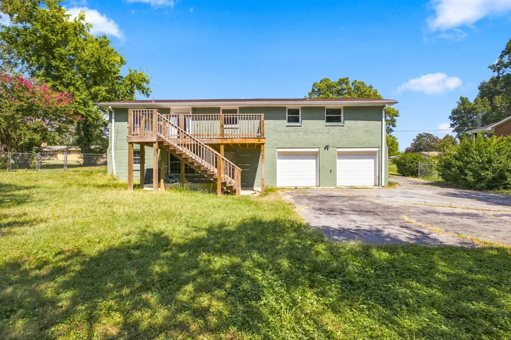 1614 Shady Cir Lebanon, TN 37087