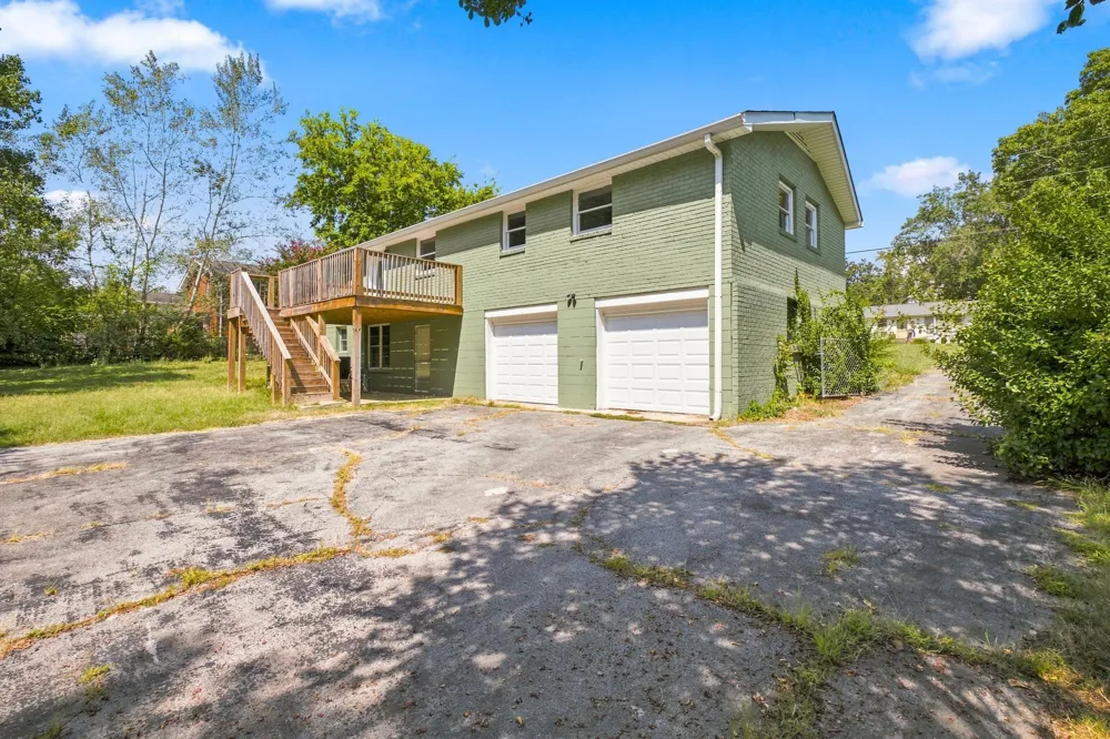 1614 Shady Cir Lebanon, TN 37087