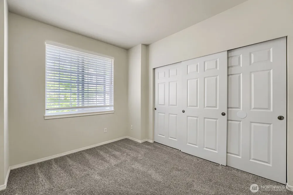 1800 NE 40th Street #F3 Renton, WA 98056