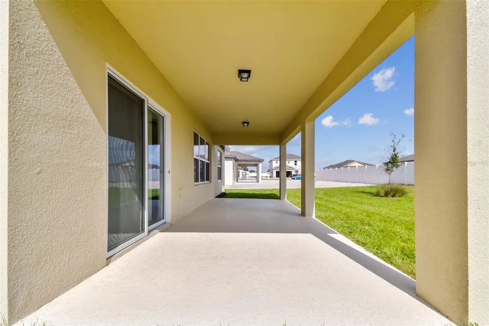 11129 SYCAMORE GLEN LOOP Thonotosassa, FL 33592