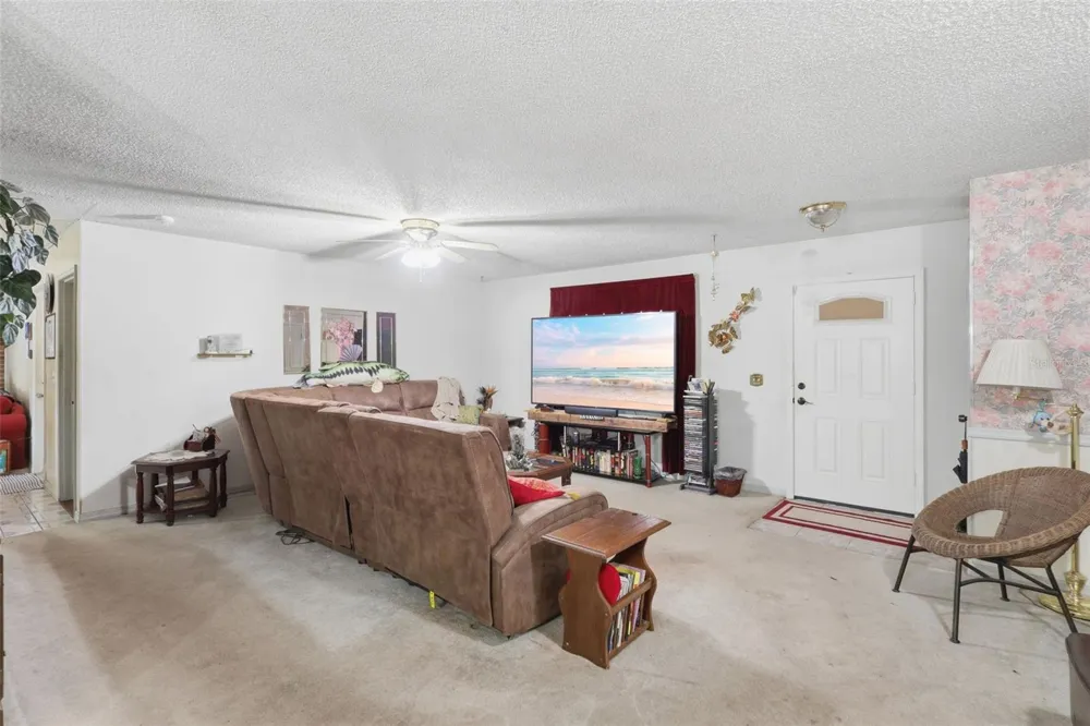 1480 GAUDREY STREET Deland, FL 32720