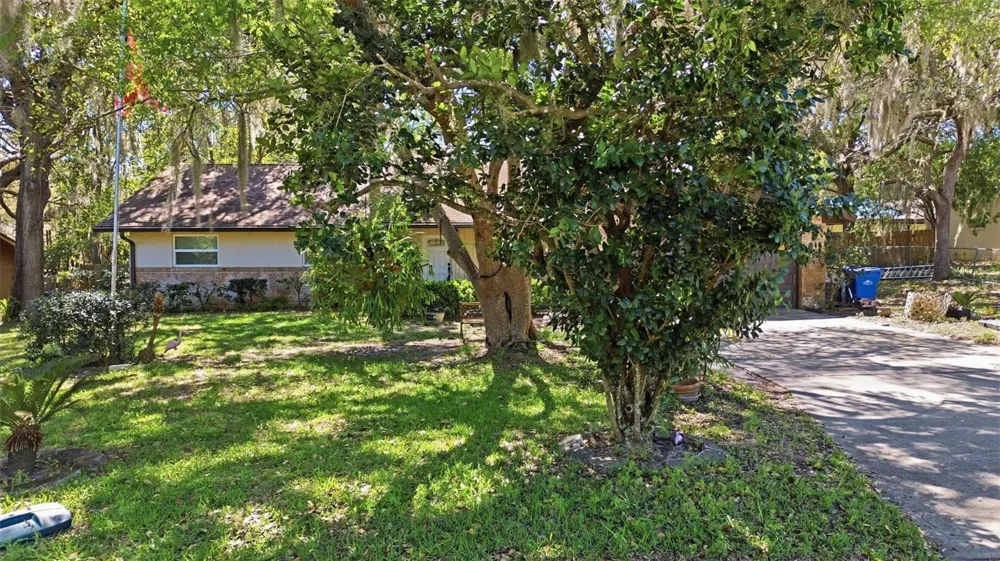 1480 GAUDREY STREET Deland, FL 32720
