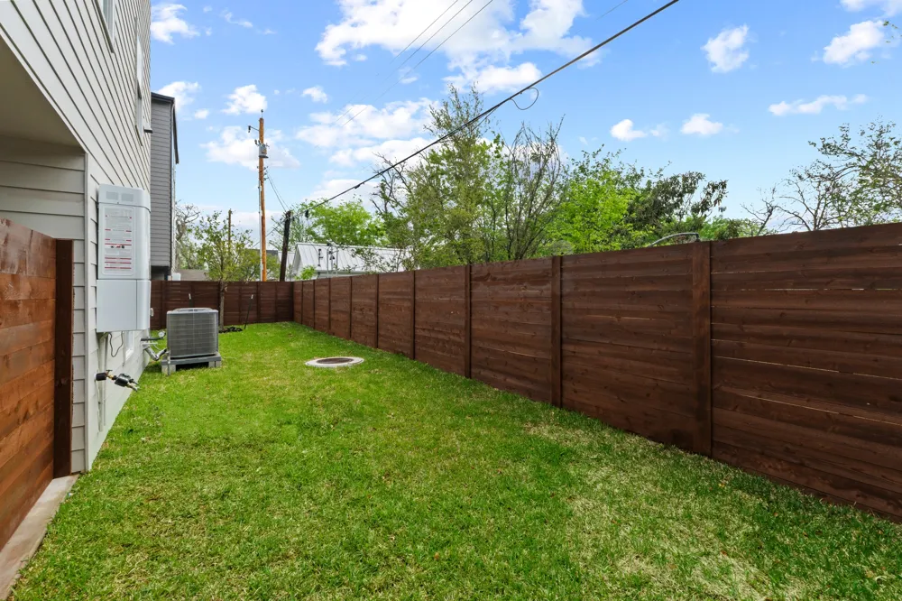 909 Calle Limon #3 Austin, TX 78702