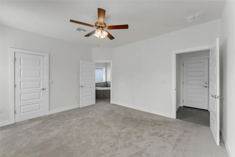 449 Dove Trail Bertram, TX 78605