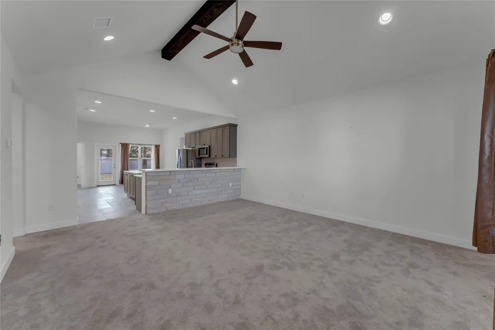 449 Dove Trail Bertram, TX 78605