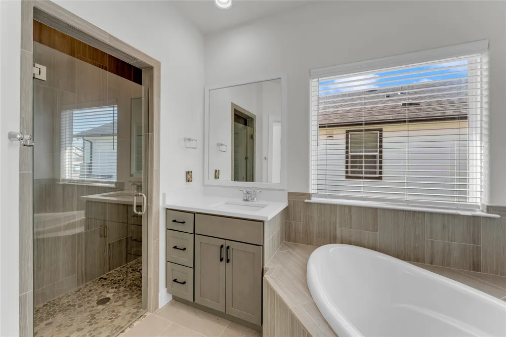 449 Dove Trail Bertram, TX 78605