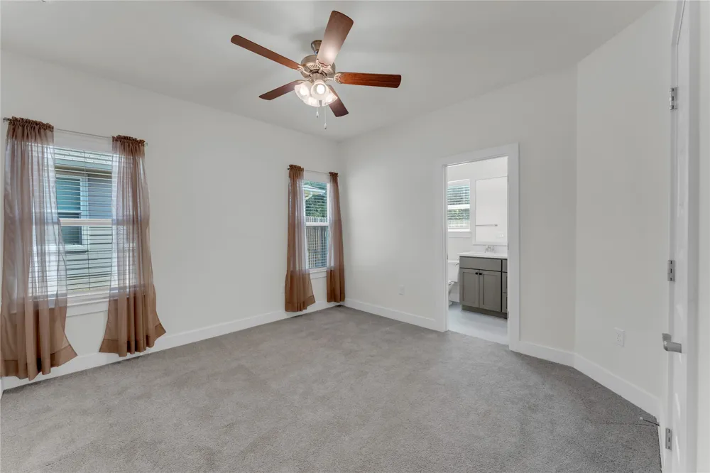 449 Dove Trail Bertram, TX 78605
