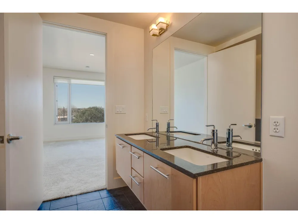 210 Lee Barton Drive #411 Austin, TX 78704