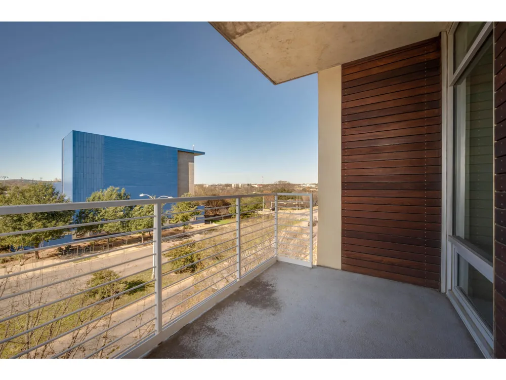 210 Lee Barton Drive #411 Austin, TX 78704